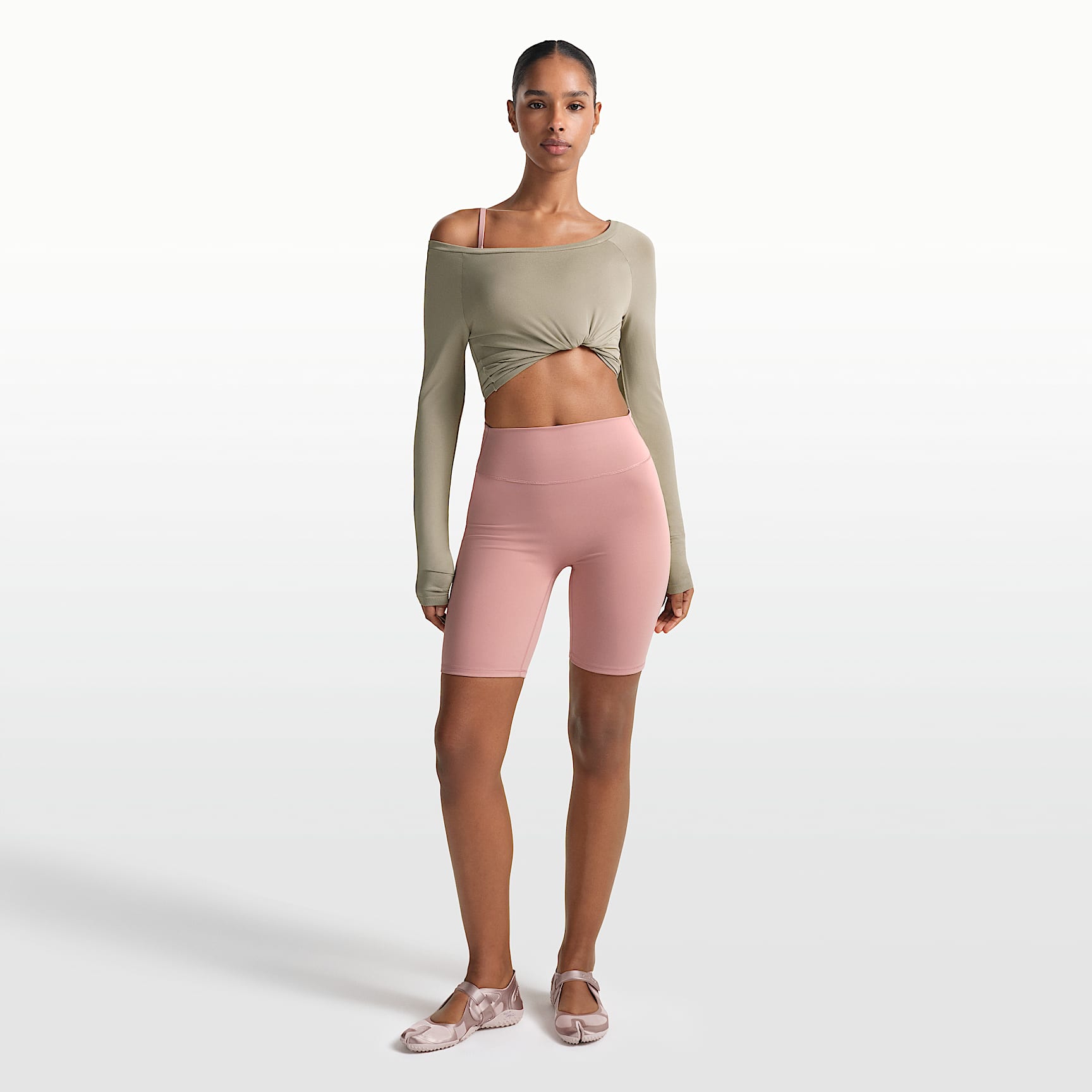 【新品】NKNIT kirakira KNIT biker shorts NikeSKIMS Matte Women's High-Waisted 7